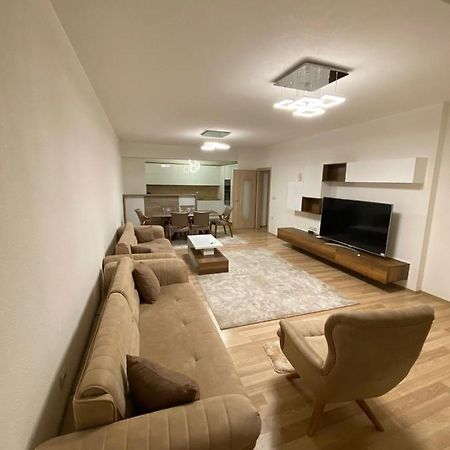 Violin 2 Bedroom Apartment Downtown พริเซรน ภายนอก รูปภาพ