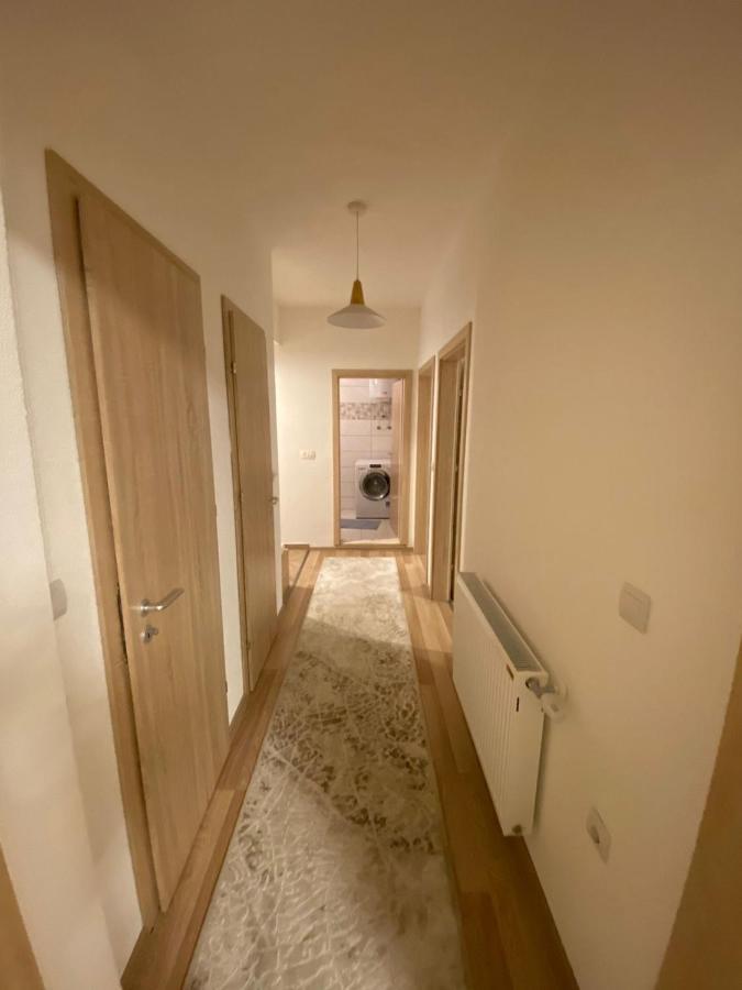 Violin 2 Bedroom Apartment Downtown พริเซรน ภายนอก รูปภาพ